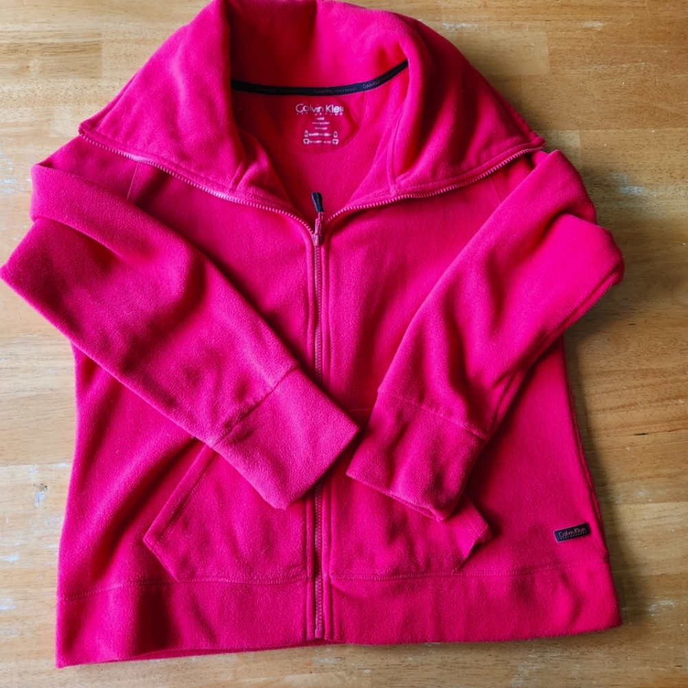 Calvin Klein Performance fuschia fleece jacket sz Large